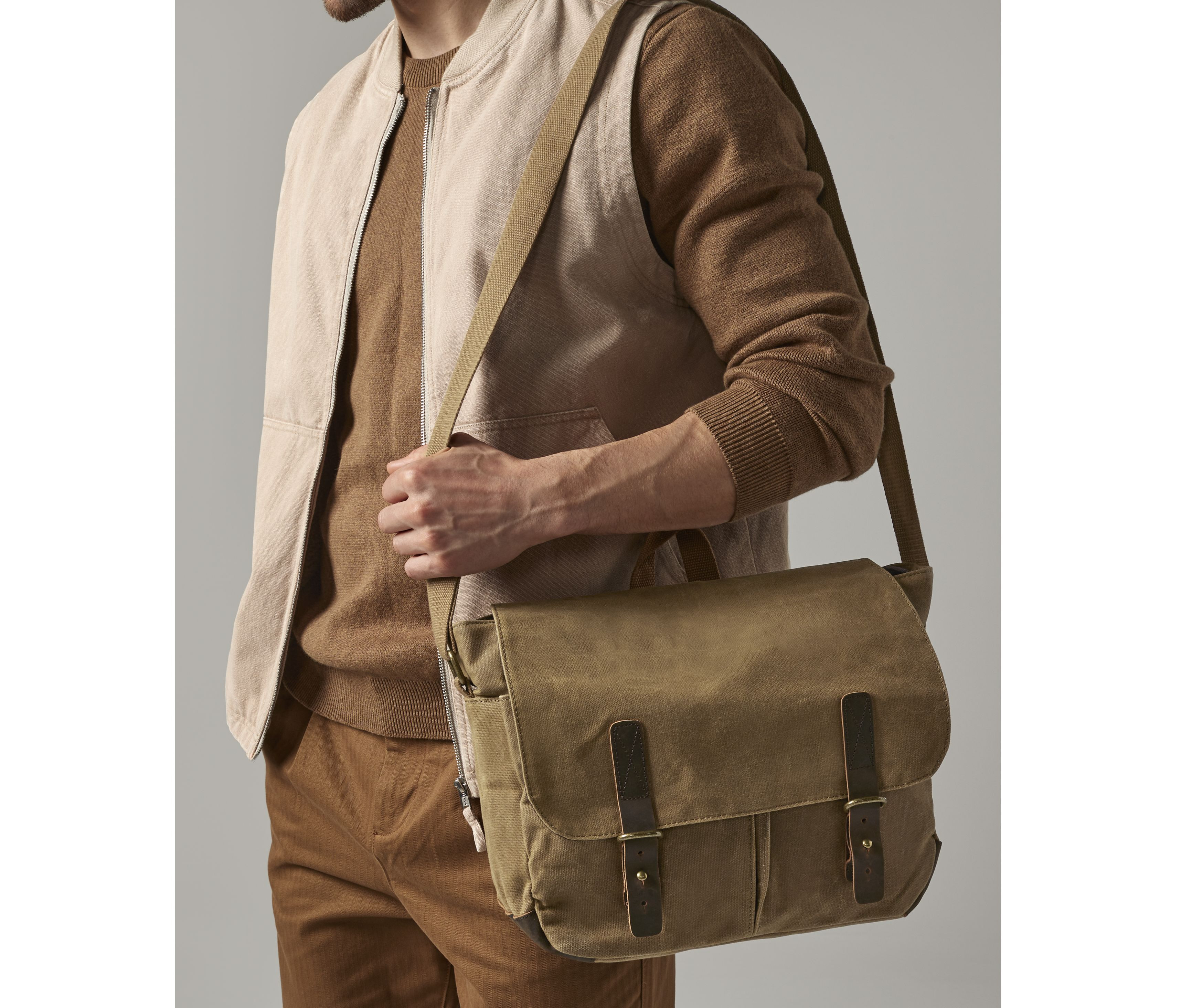 HERITAGE WAXED CANVAS MESSENGER