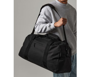CLASSIC HOLDALL