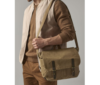 HERITAGE WAXED CANVAS MESSENGER